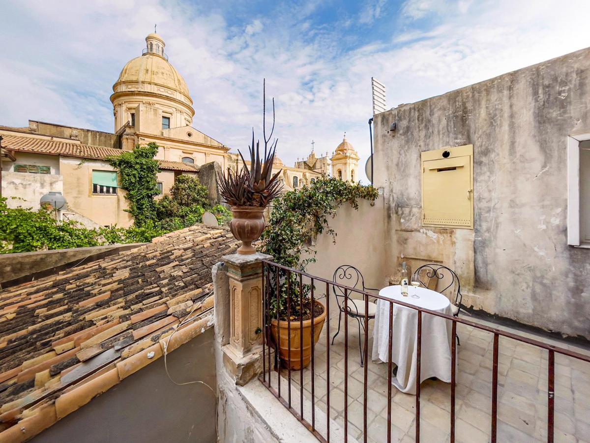 Casa Modica - Luxury Rooms Noto Exterior foto